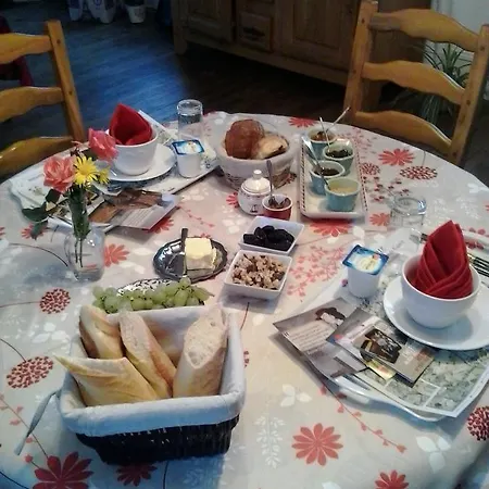 Jules Verne - D'hôtes Et 2* Bernes